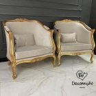 Poltrona Clássica Mod. Simone Folheada a Ouro em Madeira Maciça Entalhada - Exclusiva Decoração Móveis