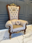 Poltrona Trono Imperial Entalhado - Estofamento Especial