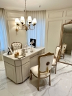Cadeira Luís XV com Detalhe Decorativo